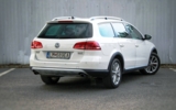 vehicle image #8