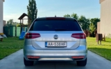 vehicle image #12