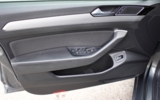 vehicle image #18