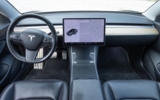 vehicle image #10