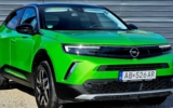 vehicle image #3