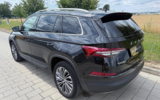 vehicle image #8