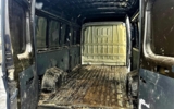 vehicle image #9