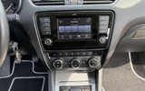 vehicle image #7