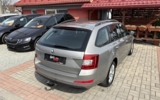 vehicle image #8