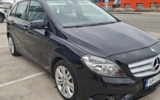 vehicle image #8