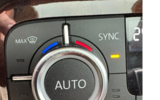 vehicle image #10