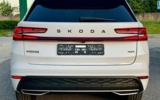 vehicle image #16