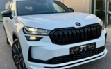 vehicle image #3