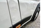 vehicle image #12