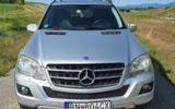 vehicle image #3