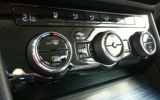 vehicle image #9