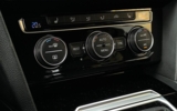 vehicle image #10