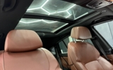 vehicle image #17