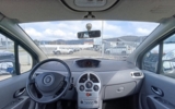vehicle image #9