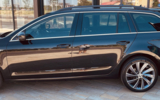 vehicle image #9