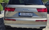 vehicle image #5