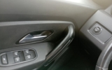 vehicle image #9
