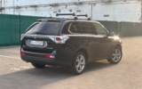 vehicle image #6