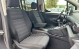 vehicle image #18