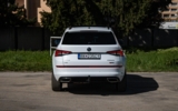 vehicle image #9