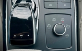 vehicle image #32