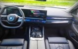 vehicle image #16