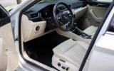 vehicle image #13