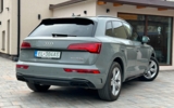 vehicle image #9