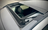 vehicle image #9