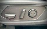 vehicle image #15