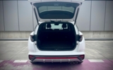 vehicle image #10