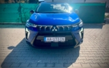 vehicle image #3