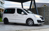 vehicle image #6