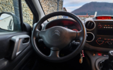 vehicle image #14