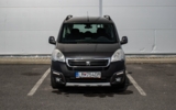 vehicle image #3