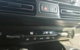 vehicle image #36