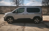 vehicle image #10