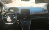 vehicle image #12