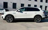 vehicle image #9
