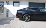 vehicle image #8
