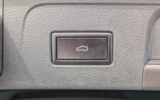 vehicle image #12