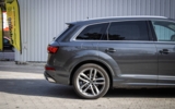 vehicle image #5
