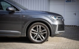 vehicle image #4