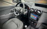 vehicle image #17