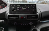 vehicle image #16