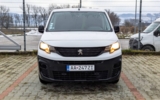 vehicle image #3