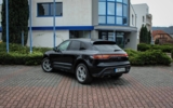 vehicle image #12