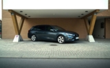 vehicle image #4