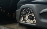 vehicle image #17